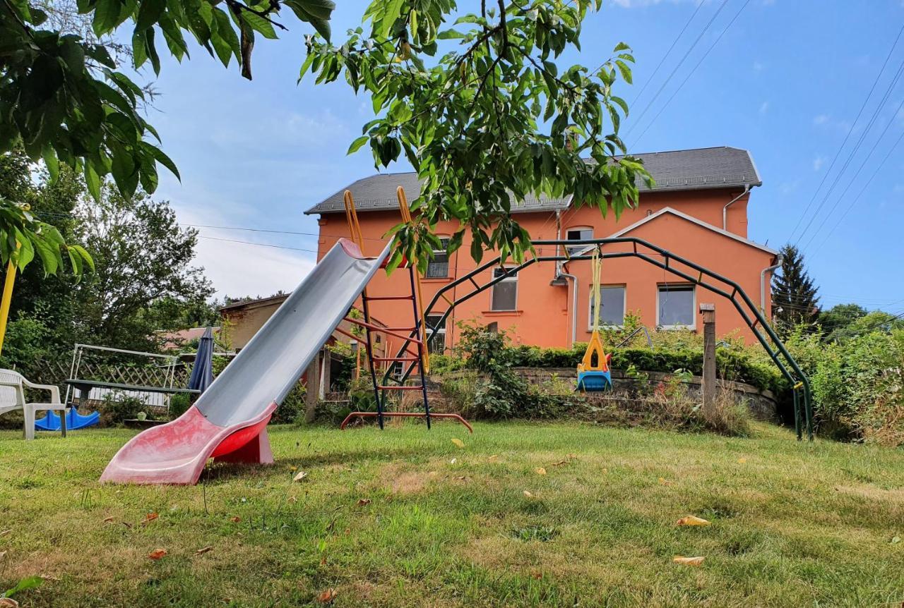 Ferienwohnung Ost - Alte Schule Sachswitz Greiz Exterior photo